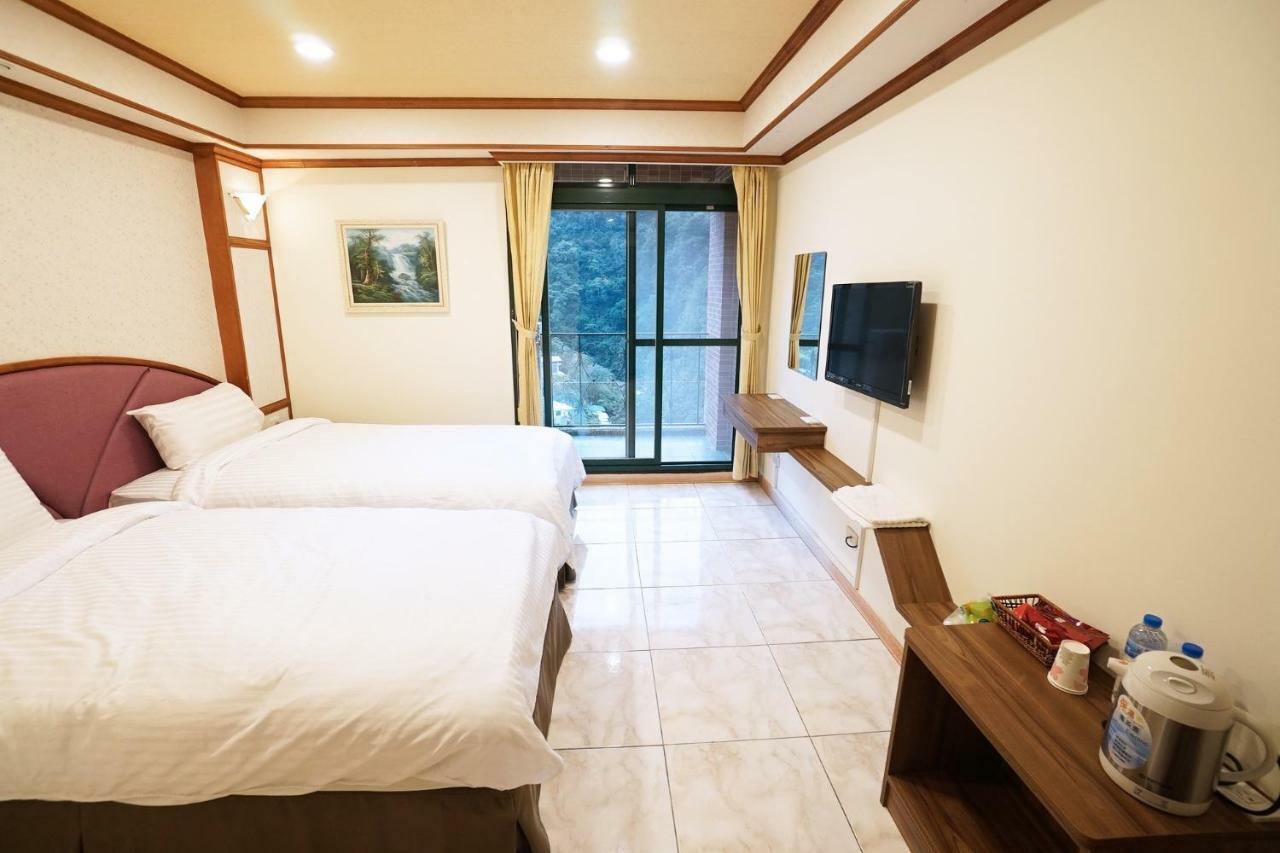 Xanadu Hostel Yisheng Екстер'єр фото